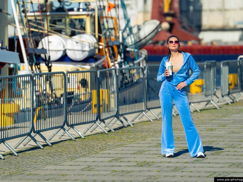 Fotografia produktowa dla marki odzieżowej na Łasztowni — Szczecin — blog fotograficzny, fotograf Szczecin